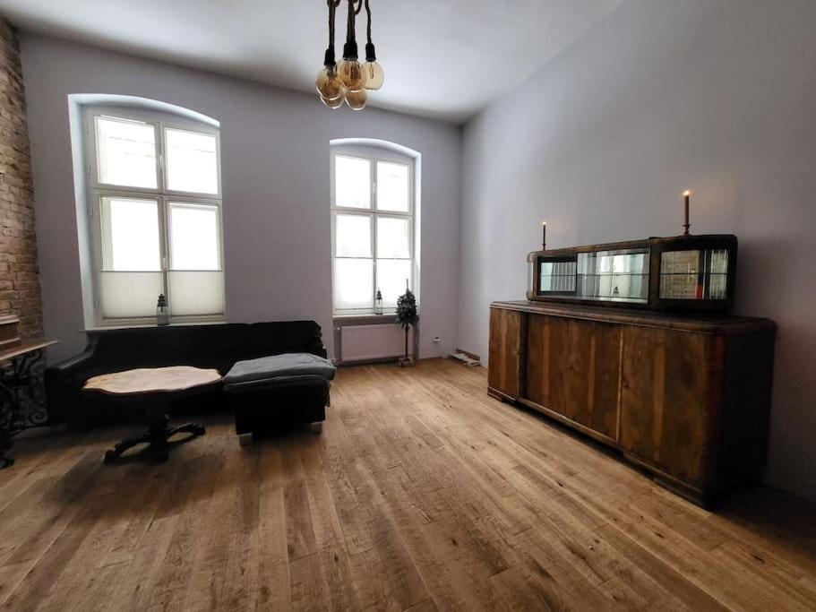 Stylowy Retro Apartment